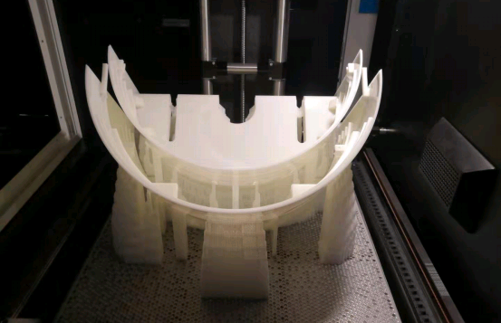 為什么要選擇SLA 3D打印機(jī)？使用SLA 3D打印機(jī)的好處有哪些？